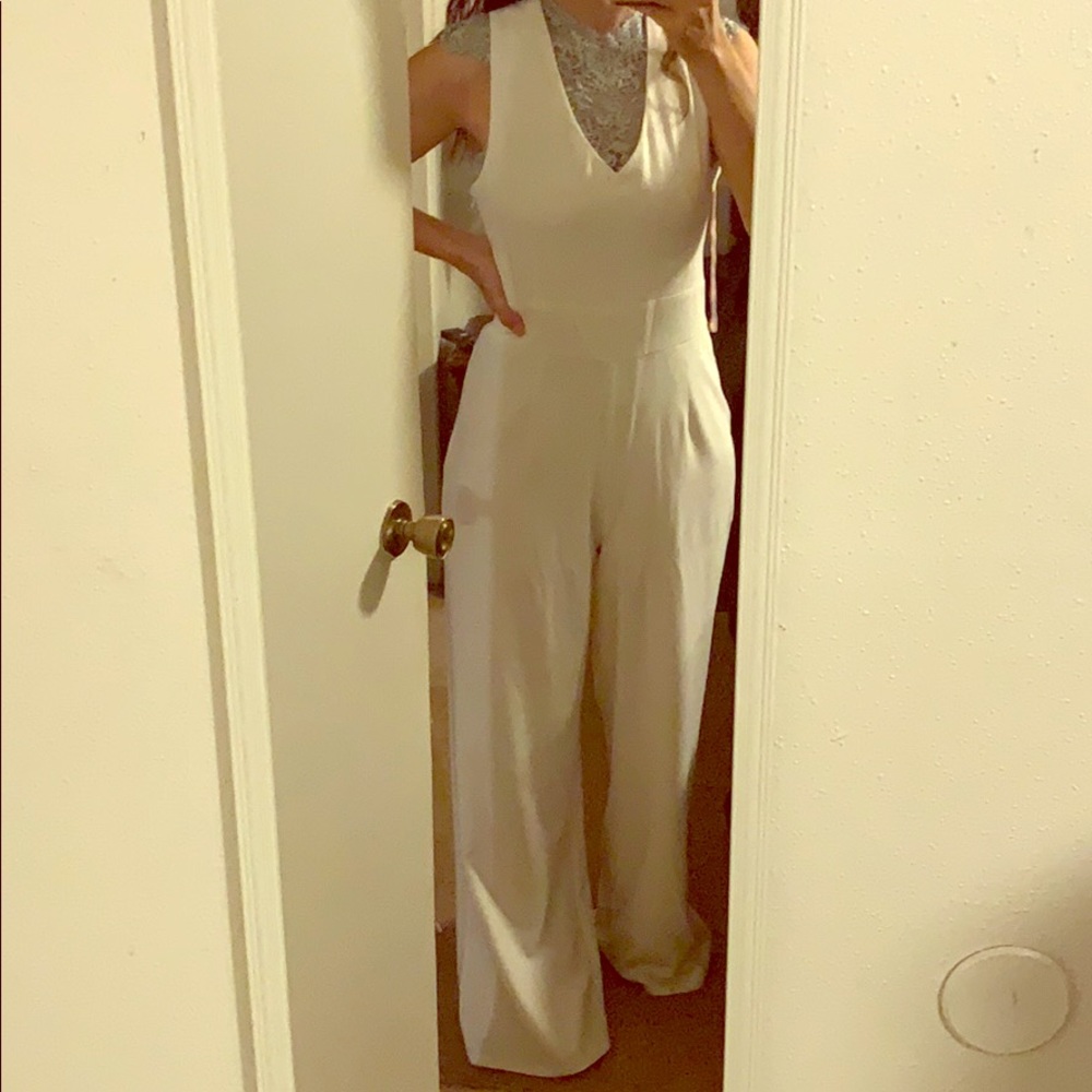 NWOT forever 21 jumpsuit fully lined